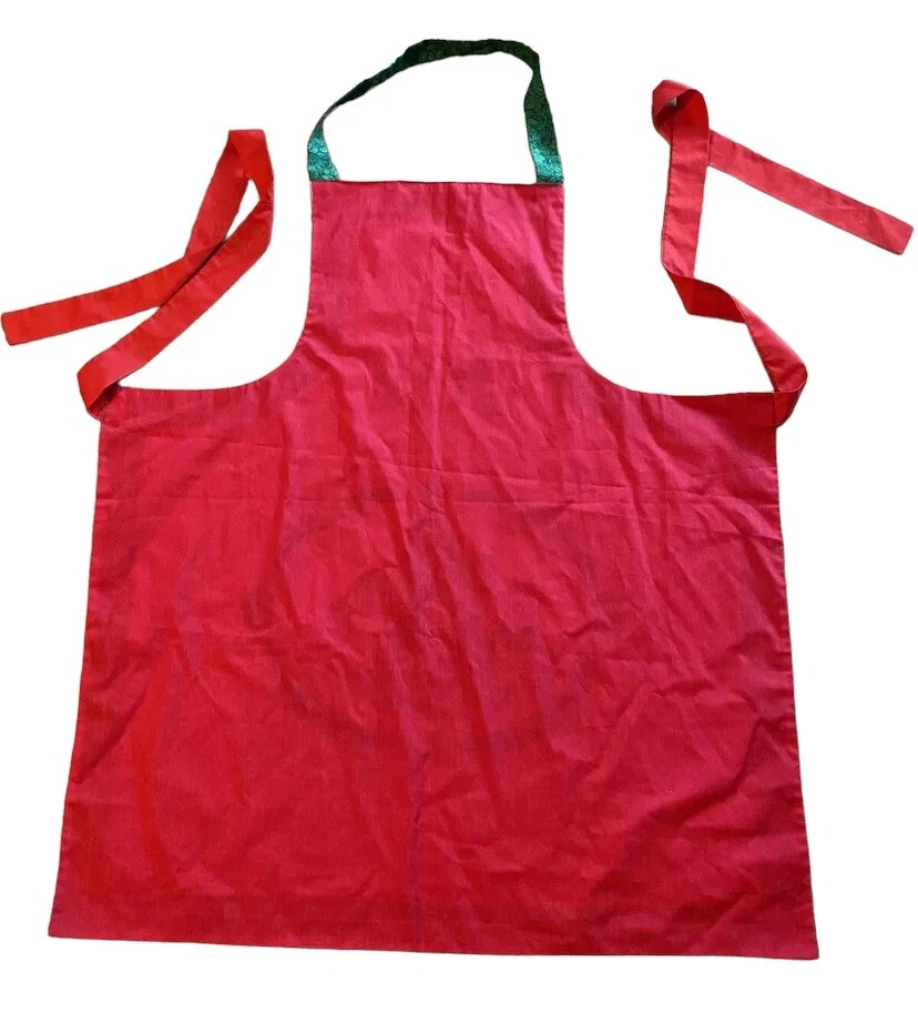 Delantal de Navidad Completo Corte y Coser Bosque Rojo Navidad Hecho a Mano Foto 2 de 3