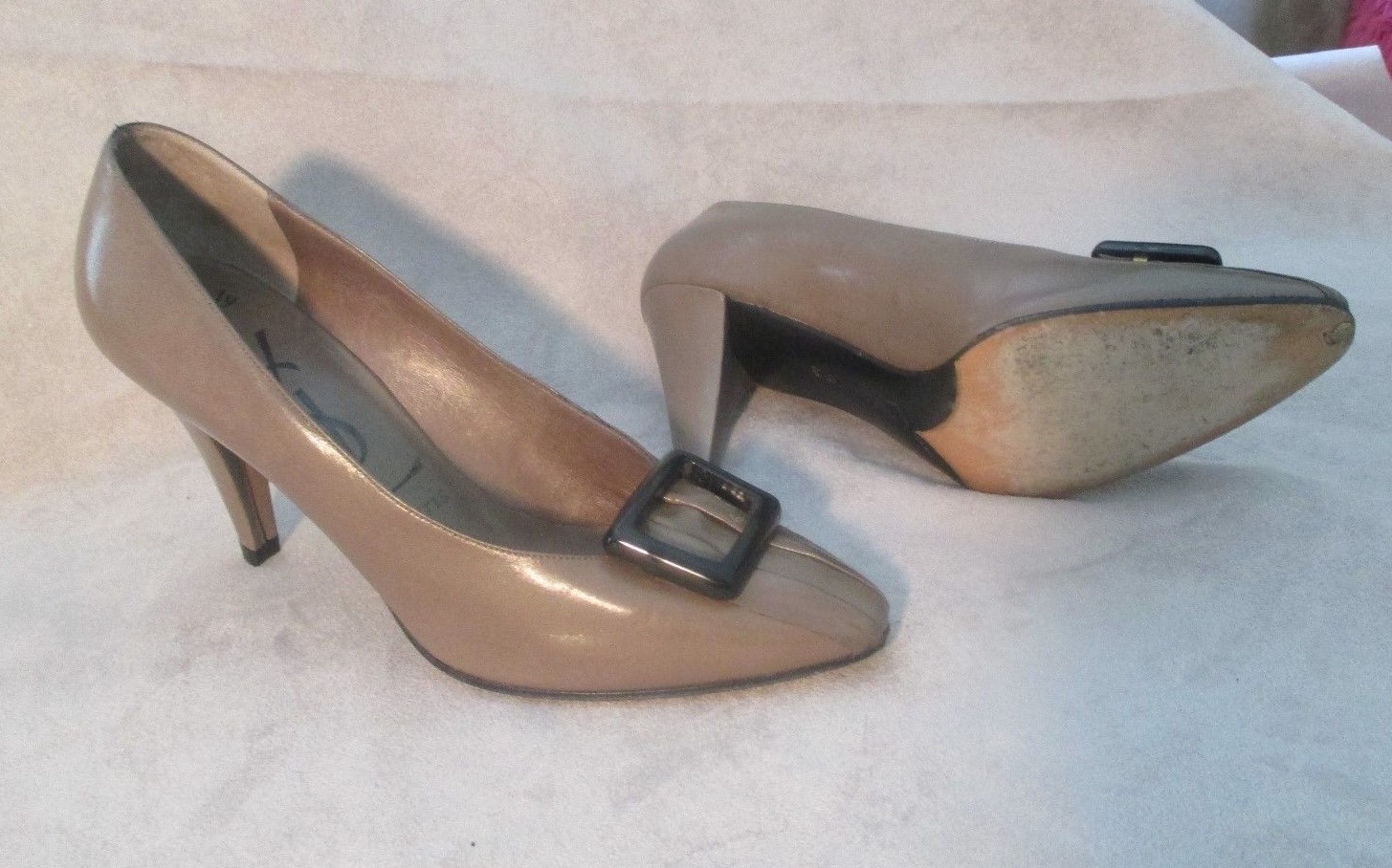 YSL YVES SAINT LAURENT CLASSIC TAUPE DONNA SCARPE DÉCOLLETÉ IN PELLE MISURA 8 M BELLE!