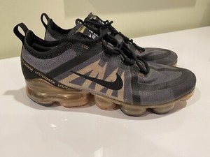 vapormax 2019 black gold
