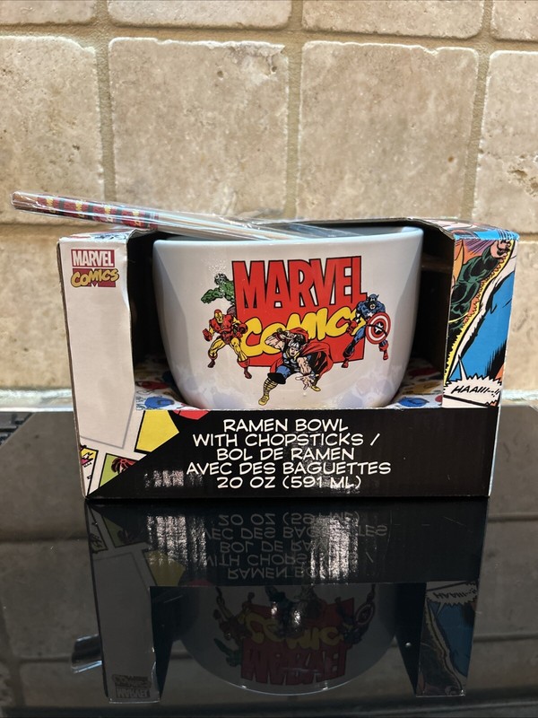 MARVEL COMICS AVENGERS 20 OZ. Ramen Bowl With Chopsticks! New In Box!