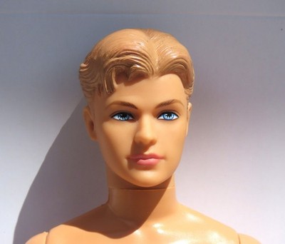 Mattel Fashionistas Hottie Ken Fashion doll nude molded hair B20
