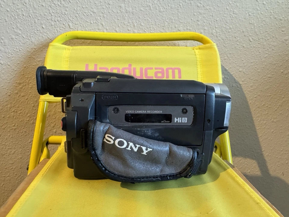 Sony Handycam CCD-TRV68 NTSC Hi8 Camcorder w/Nightshot TESTED WORKING ✅ - Image 4 of 4