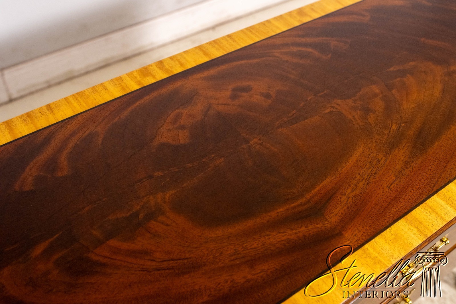 L70974: MADISON SQUARE 4 Drawer Mahogany Server Commode