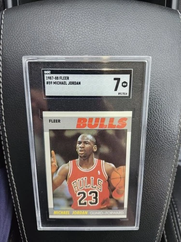 1987-88 Fleer - Michael Jordan #59 SGC 7. BULLS
