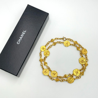 Collana lunga stazione medaglione Chanel originale logo inciso con scatola BA080147