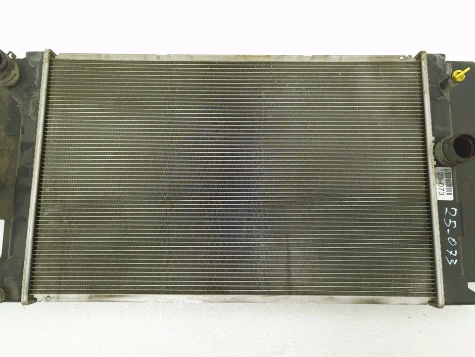 2017-2018 Toyota Corolla Im Automatic Trans Radiator 16400-22160 - Image 2 of 4