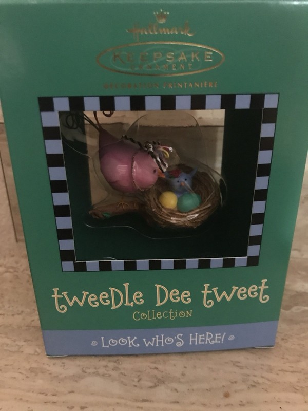 2003 Hallmark Easter Ornament Friends of A Feather Tweedle Dee Tweet Collection
