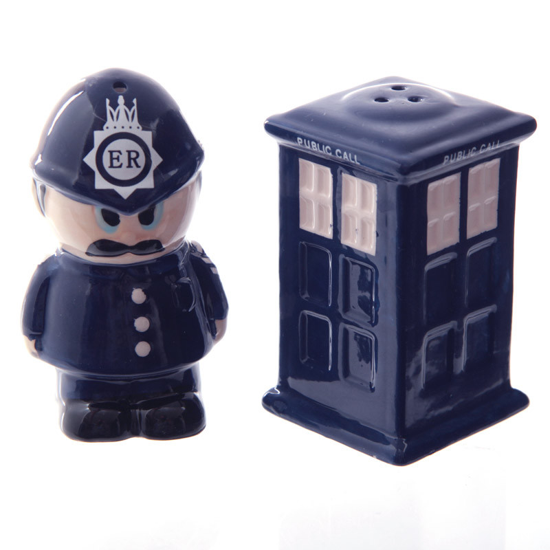 Policeman & Box Salt & Pepper Shaker Cellar Pots Porcelain Cruet Ceramic Set