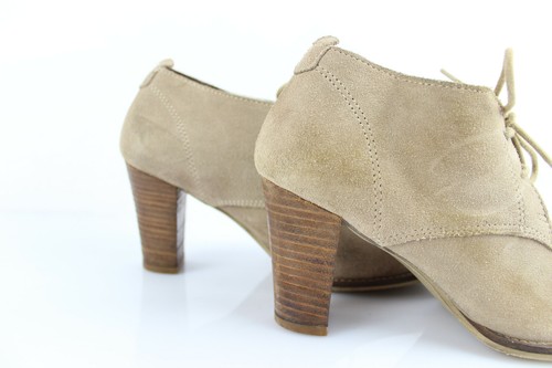 G-CASUAL Scarpe Richelieu In Camoscio Beige Taglia 38 In Ottime Condizioni - Foto 4 di 11