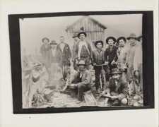 PHOTO OF WORKERS TAKING A LUNCH BREAK FROM NEGATIVE ON PHOTO PAPER