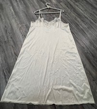 VTG 80  s Vassarette Egg Shell Silky Nylon Lace Spaghetti USA Full Slip 40 26  /46