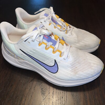 Womens Nike Air Winflo 9 Premium Back In A Wink Size 9 White Colored