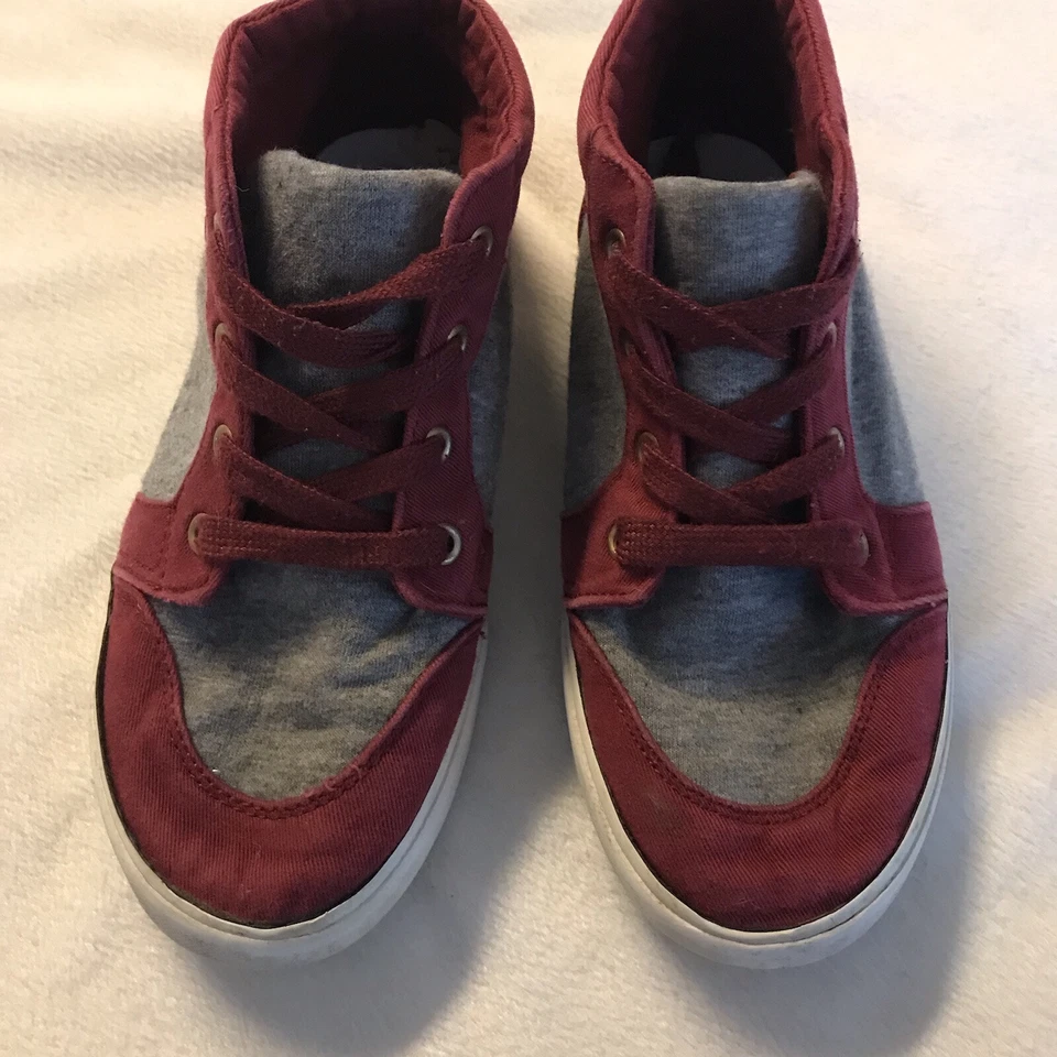 Zapatillas deportivas altas Gymboree para niños Zapatos de tenis Borgoña/Gris Calzado Talla 2 Foto 2 de 4