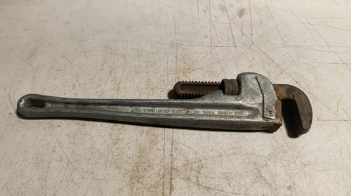 Ridgid 818 Aluminum HD Pipe Wrench 18” 450mm USA.