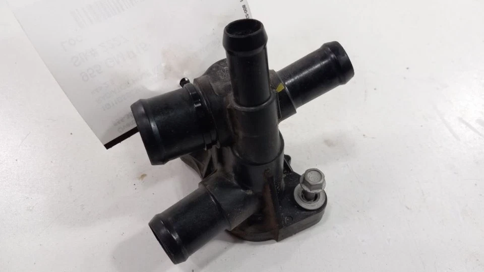 Chevy Malibu Radiator Hose Neck 2015  - Image 2 of 4