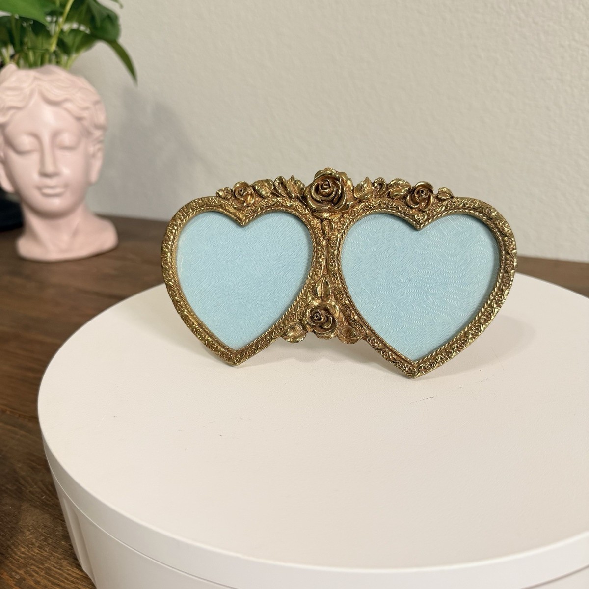 Vintage MATSON Ormolu Gold Guilt Double Heart Roses Picture Frame
