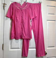 Shadowline Womens Nylon 2-Piece Pajamas Pink Short Sleeve Embroidered Sz 36 NWT