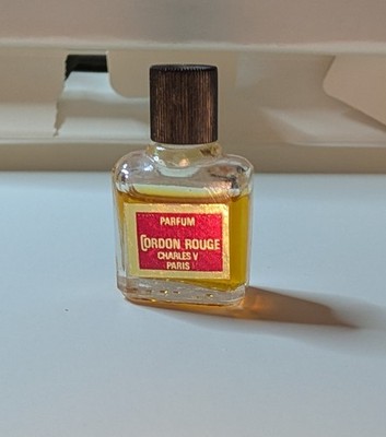 Vintage CORDON ROUGE Charles V Paris Micro Mini Bottle 1/4 Fluid Oz 85-90% Full