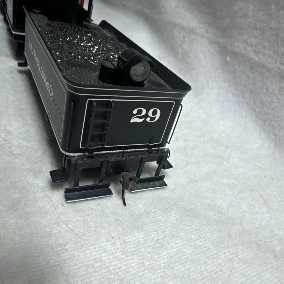 Bachmann On30 Scale Narrow Gauge 2-8-0 Steam Locomotive Little River Logging - Image 4 of 4