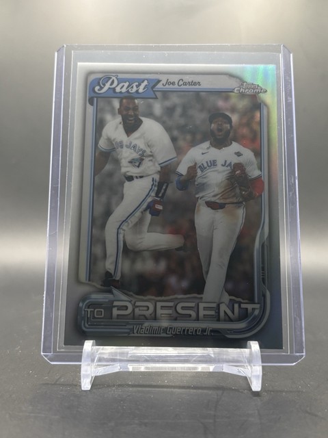 Topps Chrome 2026 Past to Present PTP-6 Joe Carter/Vladimir Guerrero Jr