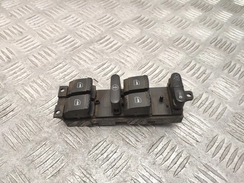 VW PASSAT B5 3B3 Fensterheber Schalter Vorne links 1J4959857B 1.90 20680060
