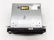   09-13 BMW E90 E92 E93 328i 335i M3 RADIO CD...