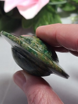 Rare 2.4'' 81g Green Emerald UFO UAP Alien Spaceship Crystal Stone Carving
