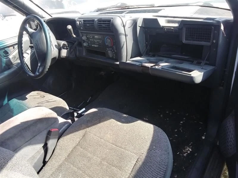 Automatic Transmission AWD Fits 96-97 ASTRO 22720518 - Image 4 of 4