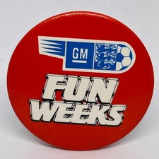 Vintage GM General Motors Fun Weeks Football FA England Pin Badge Memorabilia