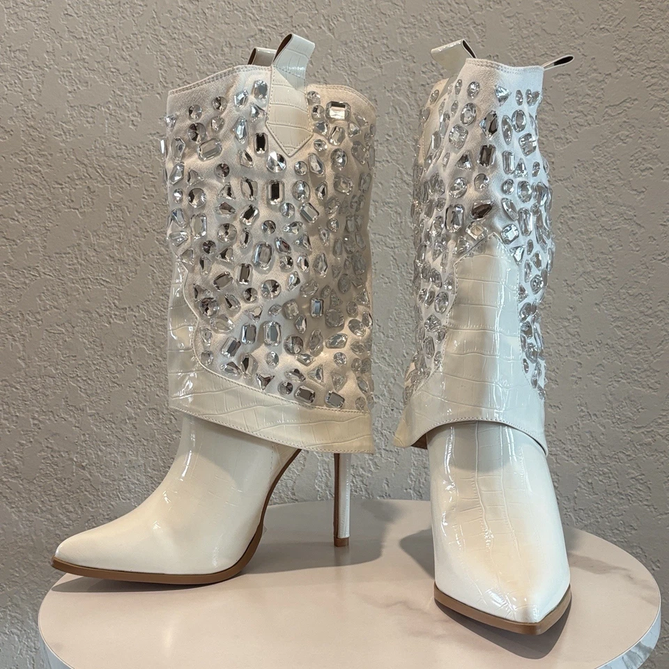 全新带标签 Lauren Lorraine 8.5 Hana 白色水钻细跟牛仔靴 — 第 3/4 张图片