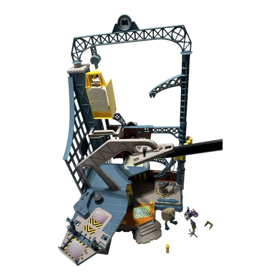 Monsters Inc Electronic Factory Scare Floor Flying Door Toy incompleto PARA PEÇAS - Imagem 2 de 4