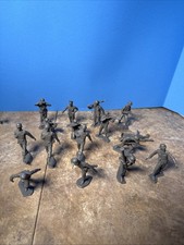 54mm Marx Original 16 German Dark Gray - Battleground Sub Set