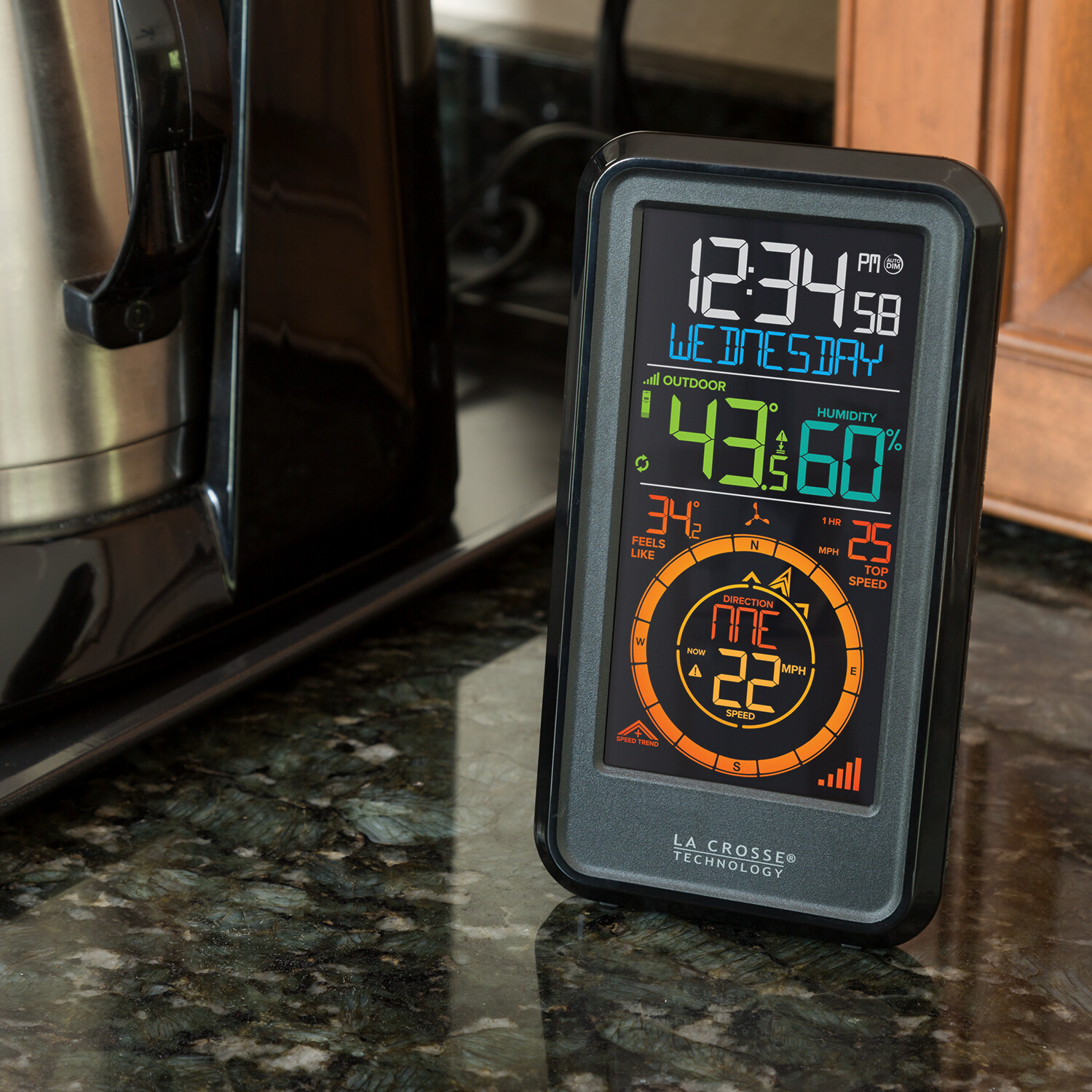 S81120 La Crosse Technology Wireless Weather Station TX145WSDTHV3