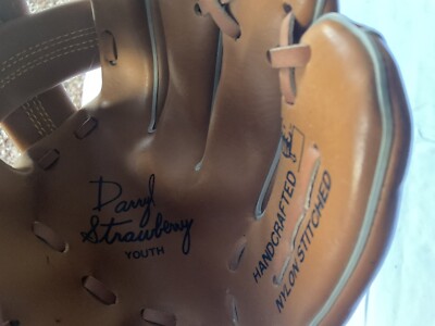 Vintage Regent Mets Darryl Strawberry Baseball Glove -  Youth Mitt leather laced