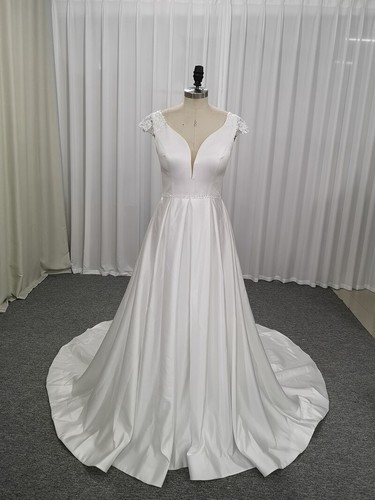 Sheath/Column Cape Sleeves Off Shoulder Satin Evening Dresses Pleated Formal Gala Gowns with Sweep Train & High Slit