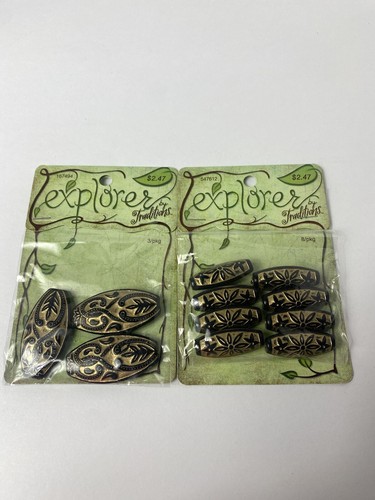 Explorer Traditions Beads (lot of 2)