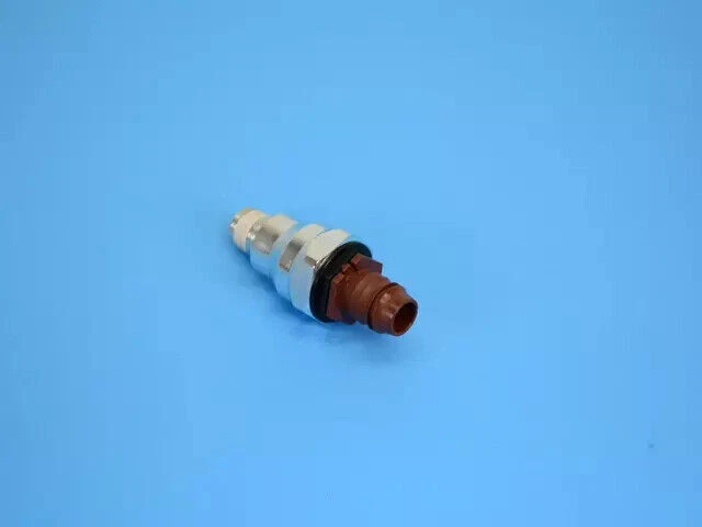 Válvula de ventilación del cárter original Mopar 2006-2020 Jeep Grand Cherokee 53034065AA Foto 2 de 3