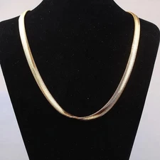 VFK Yellow Gold Flat Snake Bone Necklace 18 Inch – Elegant Classic Chain