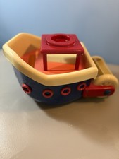 B Toy Fish And Splish Boat Bath Toy