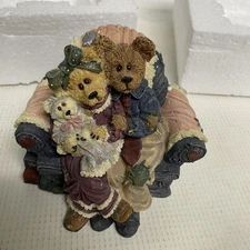 Boyd’s Bears Momma & Poppa McNew Bear With Baby Bundles 270556 With Box