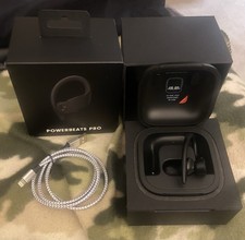 Powerbeats Pro Charging CASE A2078 -Black  - ...