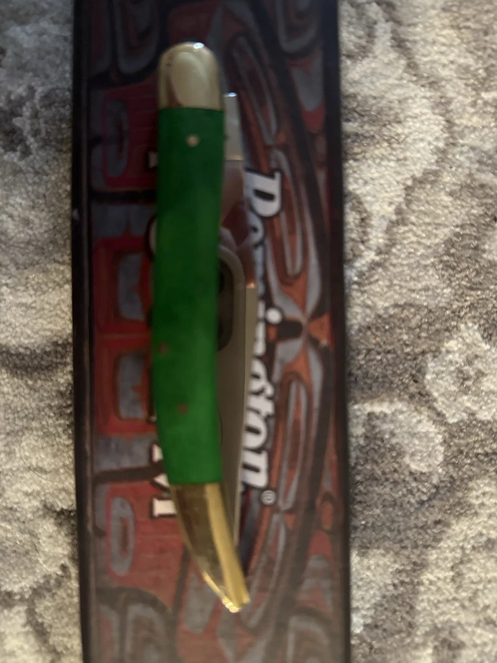 Cuchillo de bolsillo Remington verde hueso tótem liso palillo de dientes hoja de acero inoxidable Foto 3 de 4