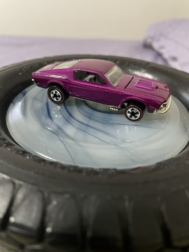 HOT WHEELS VINTAGE SERIES CUSTOM MUSTANG RARE MAGNETA PURPLE