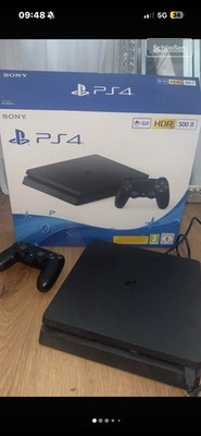 Sony PlayStation 4 Slim 500GB Schwarz + Kontroller, Kabel & Kopfhörer