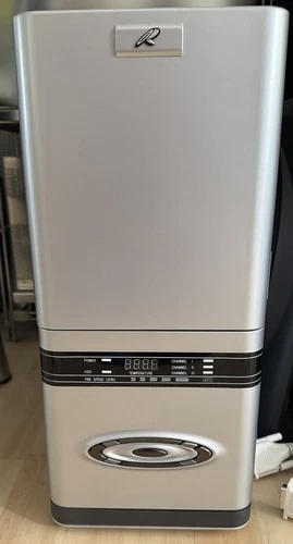 3R System R101 PC-Gehäuse Midi Tower Server 3-Kanal Temp-Controller/Sliding Door