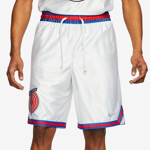 space jam shorts nike