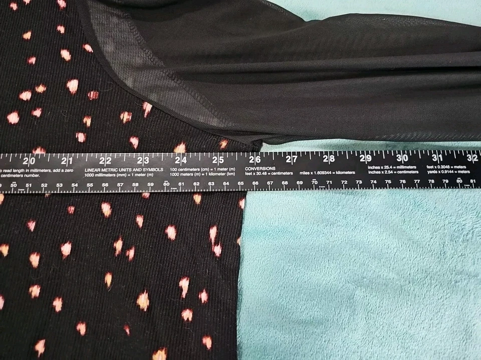 Blusa Maurices Negra Estampada Tejida Cuello Alto Transparente Manga Larga Talla 2X Bruja Gótica Foto 2 de 4