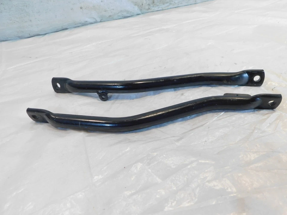 BMW R1150GS R1150R & R1100GS R1100R R1100RT Engine Motor Mount Hanger Brackets - Imagem 3 de 4