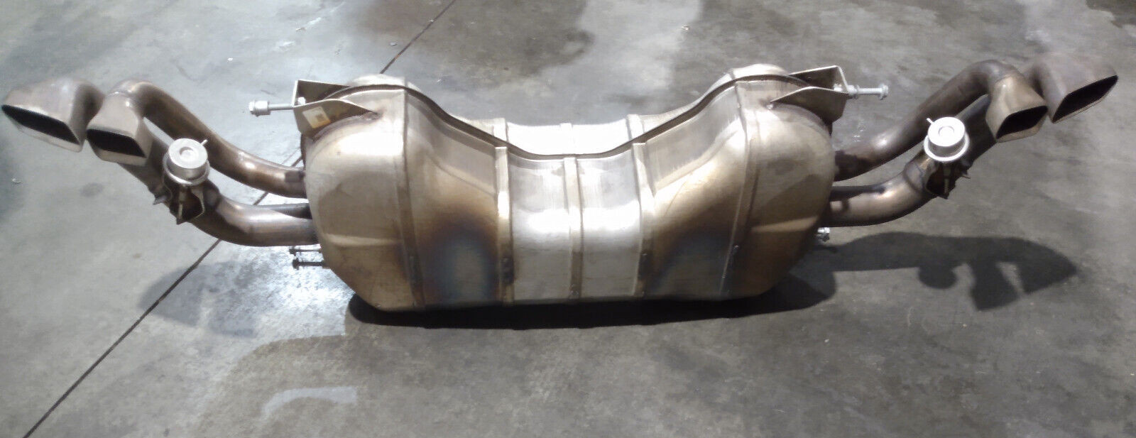 2017 Audi R8 V10 Spyder OEM Exhaust Muffler System / PN: 420 251 609 L