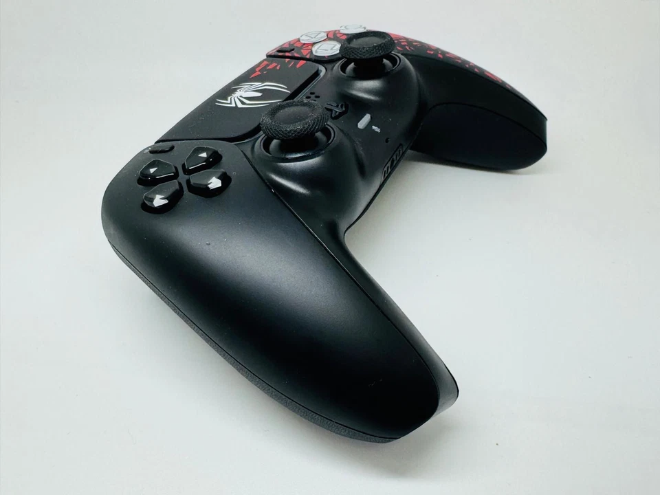 Sony PS5 controller dualsense - Custom Spiderman controller - great condition - Image 2 of 4